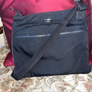 Vintage Authentic Gucci Black Nylon Fabric Crossbody Bag